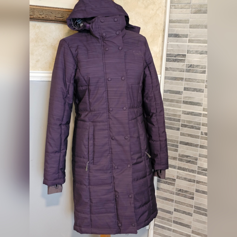 Firefly Women's quilted parka long winter jacket size Medium